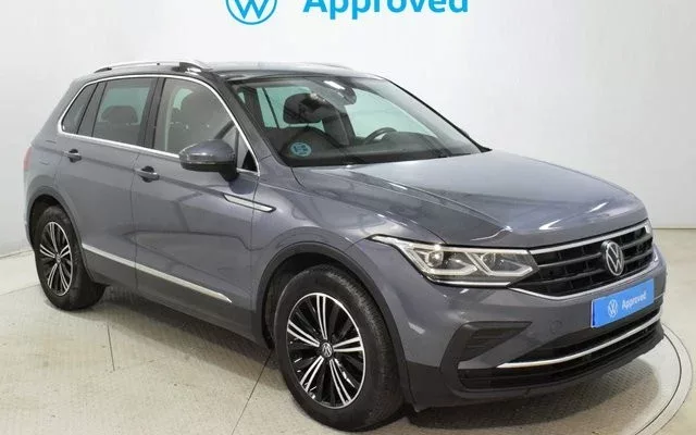 VOLKSWAGEN Tiguan Tiguan 2.0TDI Life 110kW - 26900€ en Astorga
