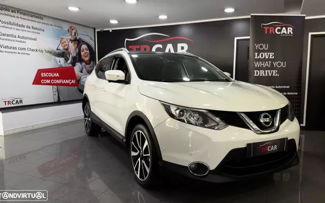 Nissan Qashqai 1.2 DIG-T Tekna Premium Pele S P.Preta