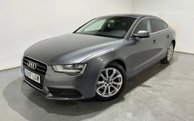 AUDI A5 2.0 Tdi 136 cv