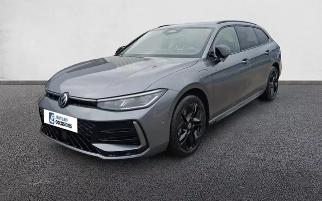 VOLKSWAGEN PASSAT 1.5 eHybrid 272 DSG6 R-Line