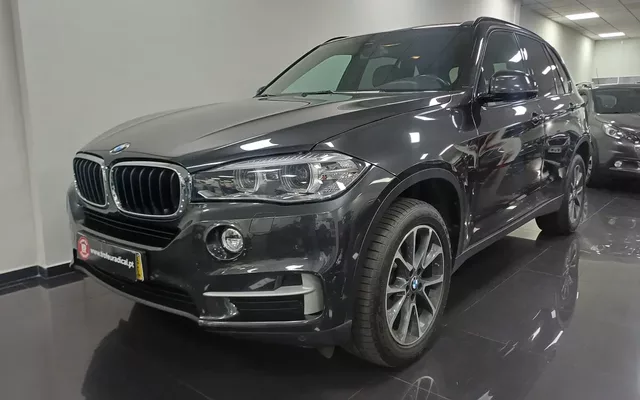 BMW X5 25 d sDrive Comfort 7L