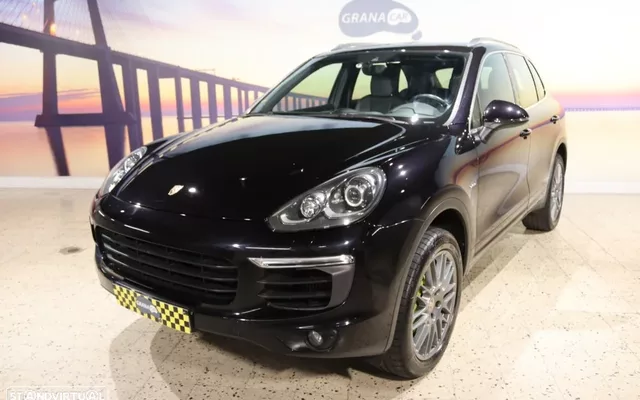 Porsche Cayenne Platinum Edition