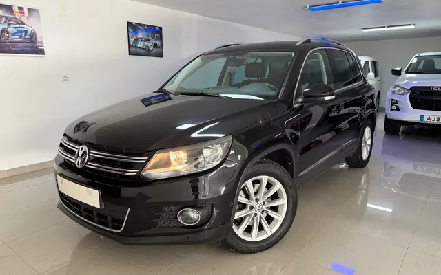 VW Tiguan 1.4 TSi BlueMotion Lounge Sport & Style