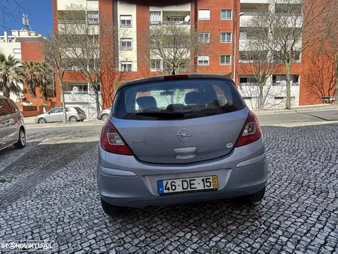 Opel Corsa 1.2 CMON