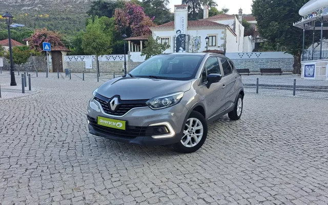 Renault Captur ENERGY TCe 120 LIMITED