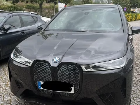 BMW iX xDrive 40 Pack Desportivo