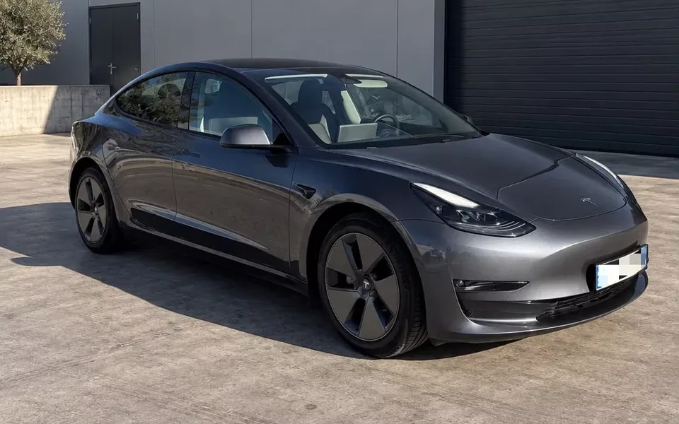Tesla Model 3 Long Range Tração Integral Premium