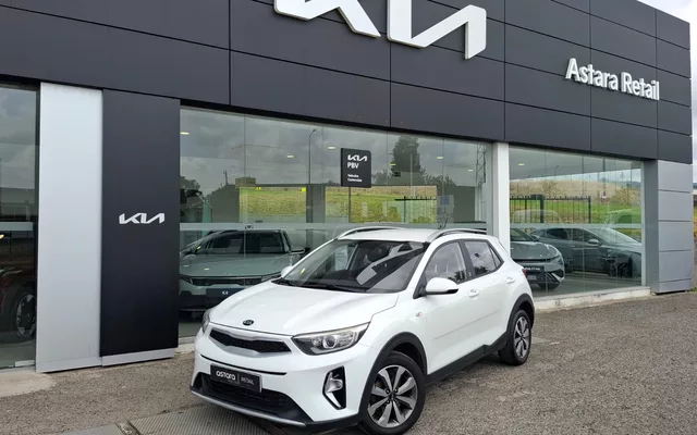 Kia Stonic 1.2 by FILA