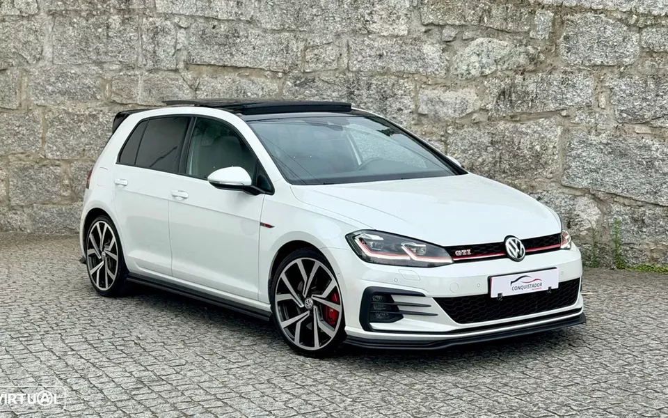 VW Golf 2.0 TSI GTI DSG Performance