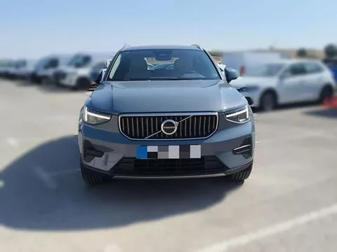 VOLVO XC40 2.0 B3 G Plus Bright Auto