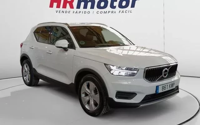 VOLVO XC40 XC40 D3 Momentum Aut.