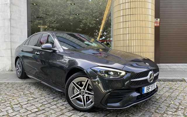 Mercedes-Benz C 300 de AMG Line