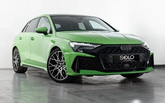 AUDI A3 RS3 Sportback quattro S tronic 294kW