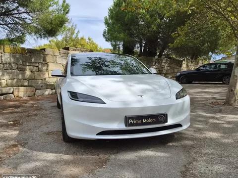 Tesla Model 3 Tração Traseira Premium