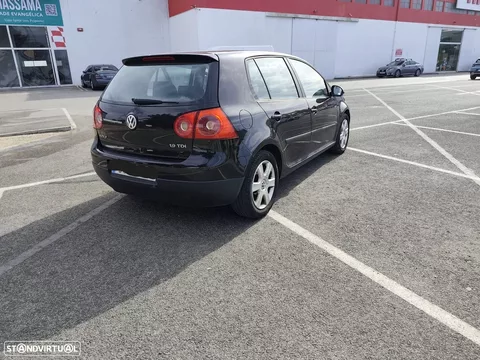 VW Golf