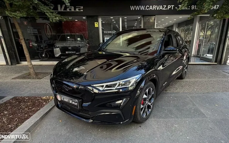 Ford Mustang Mach-E 75.7 kWh Premium AWD