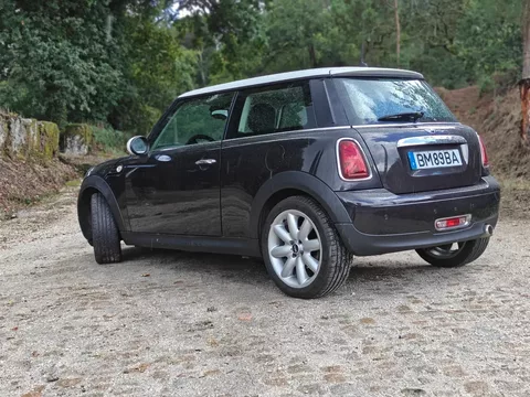MINI 3 Portas
