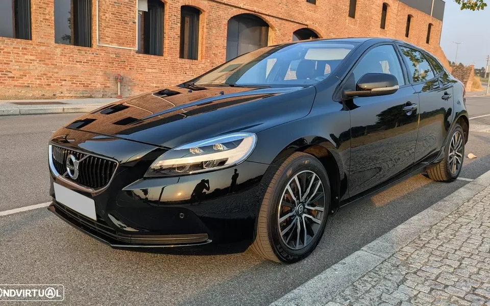 Volvo V40 2.0 D2 Momentum