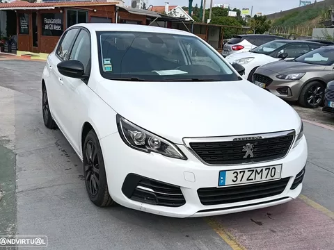Peugeot 308 1.5 BlueHDi Style
