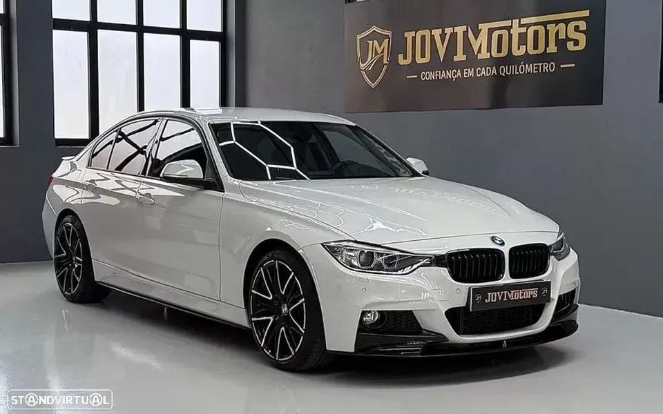 BMW 320