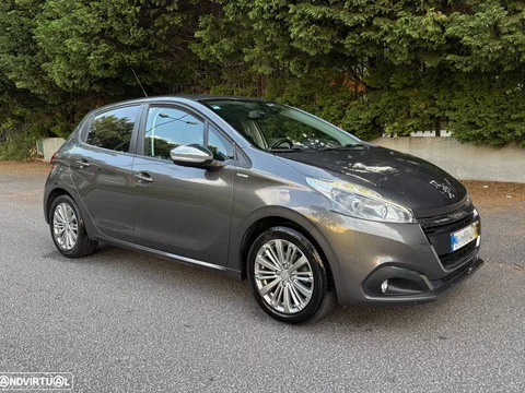 Peugeot 208 1.2 PureTech Style