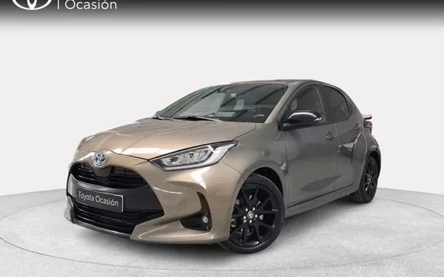 TOYOTA Yaris Yaris 120H 1.5 Style