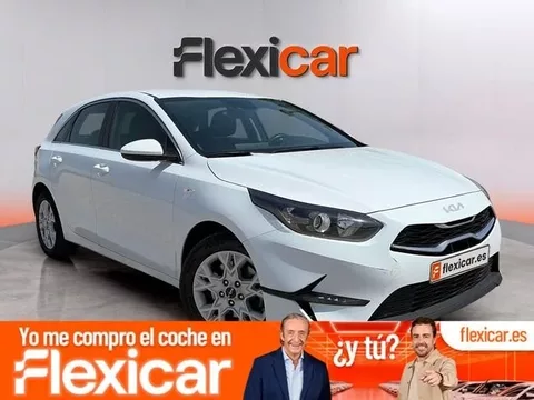 KIA Ceed 1.6 MHEV iMT 100kW (136CV) Drive