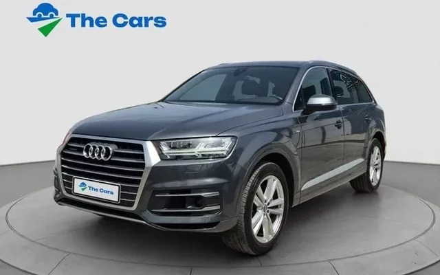 AUDI Q7 Q7 3.0TDI quattro tiptronic 7pl. 200kW(9.75)