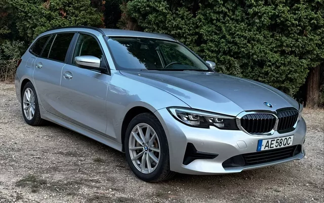 BMW 330 e Line Sport Auto