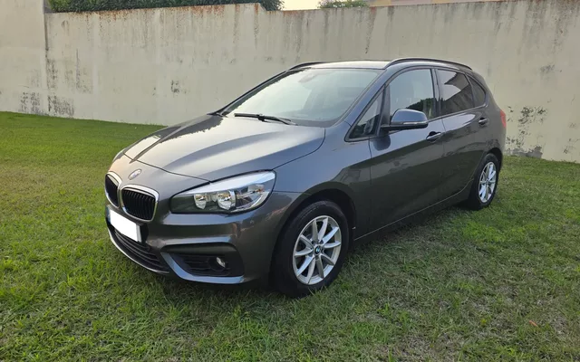 BMW 216 Active Tourer d Line Luxury