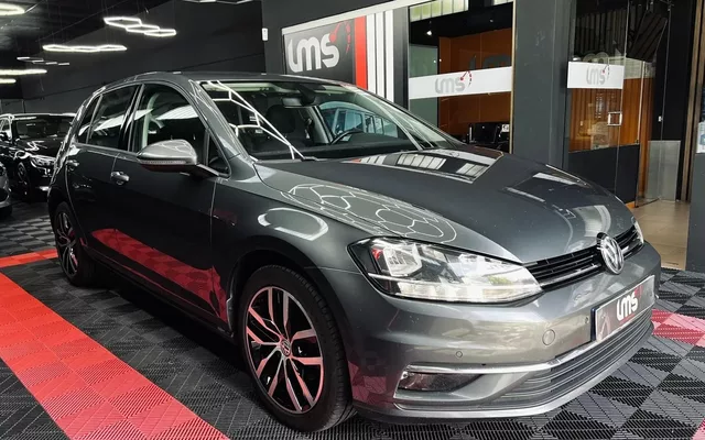 VW Golf 1.6 TDI Confortline