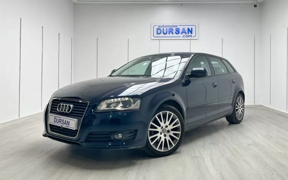 AUDI A3 A3 2.0TDI Ambition DPF - 7990€ en Villares de la reina,