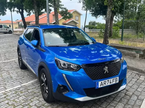Peugeot 2008 1.5 BlueHDi Allure Pack