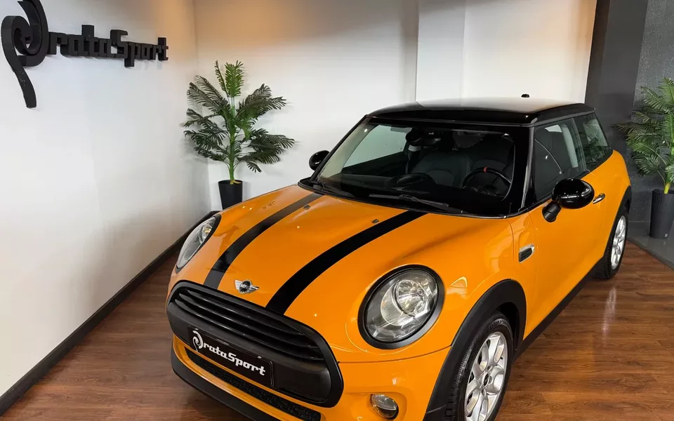 MINI 3 Portas