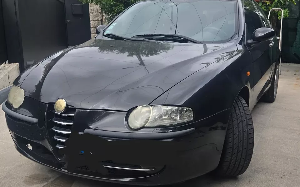 Alfa Romeo 147