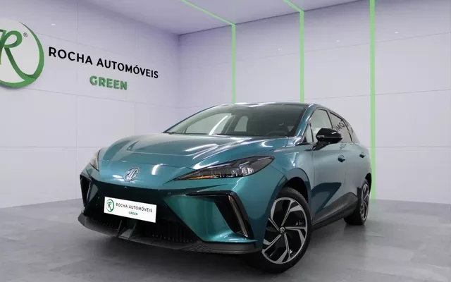 MG MG4 64 kWh Premium