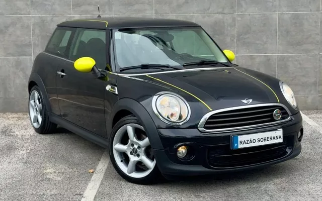 MINI 3 Portas One D