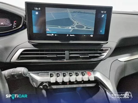 PEUGEOT 5008 1.2 PureTech 96KW S&S EAT8 Allure Pack