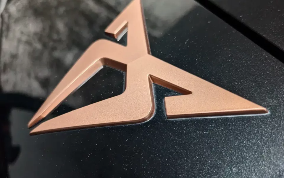 Cupra Terramar 1.5 e-Hybrid Special Edition DSG