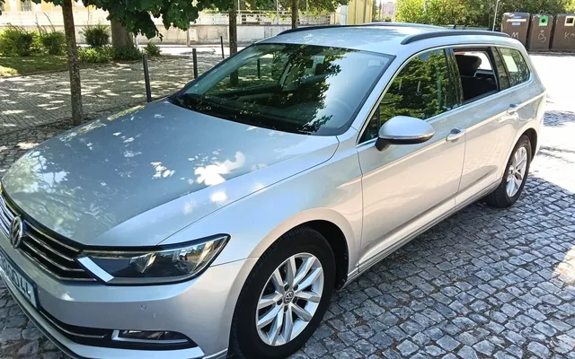 VW Passat Variant 2.0 TDI (BlueMotion ) Trendline