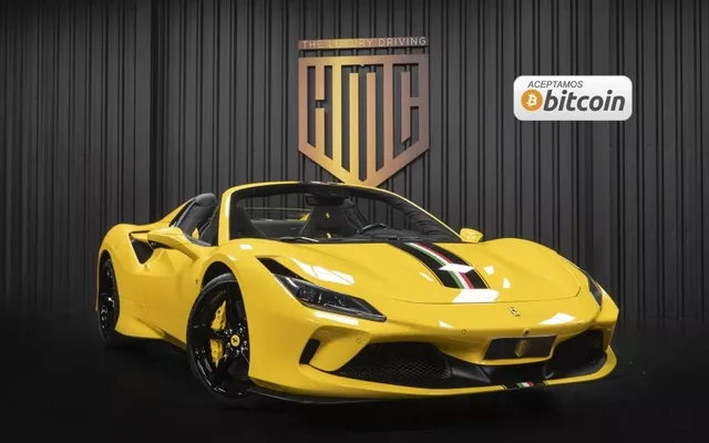 FERRARI F8 Tributo F8 Spider