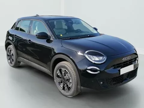 Fiat FIAT 600 600 1.2 Hybrid 145 DCT ICON Zéro km immatriculé