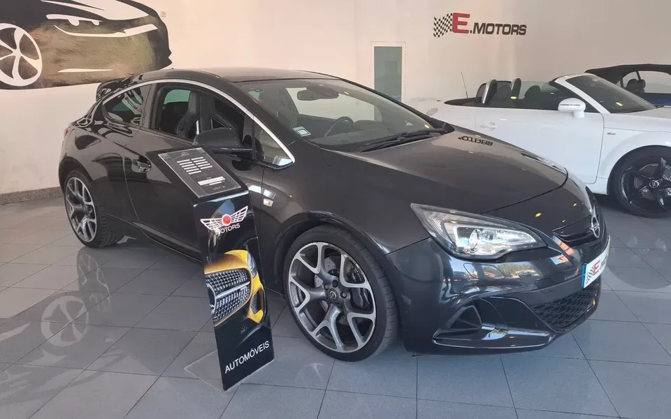 Opel Astra 2.0 Turbo Sport