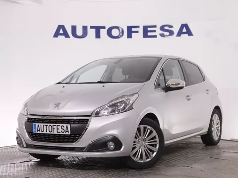 Peugeot 208 1.2 PURE TECH ALLURE 82CV 5P