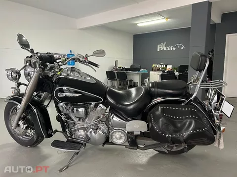 Yamaha XV 1600 WILD STAR -42.000km-2005