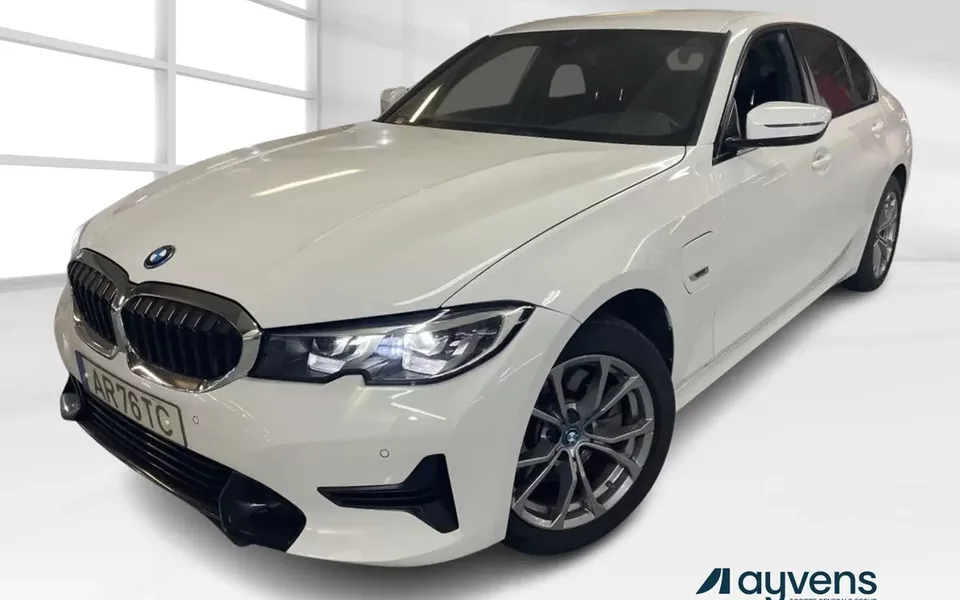 BMW 320 e Pack Essence Auto