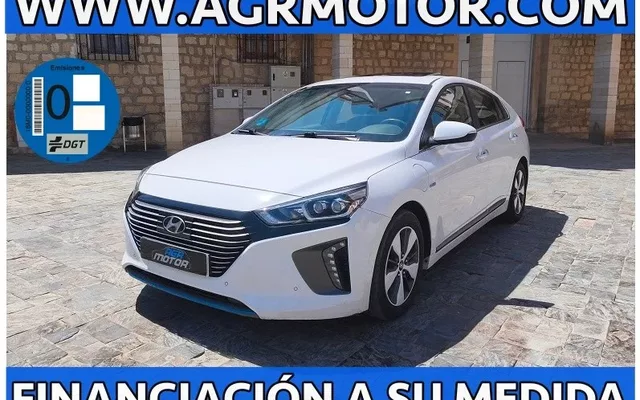 HYUNDAI Ioniq Ioniq PHEV 1.6 GDI Tecno White