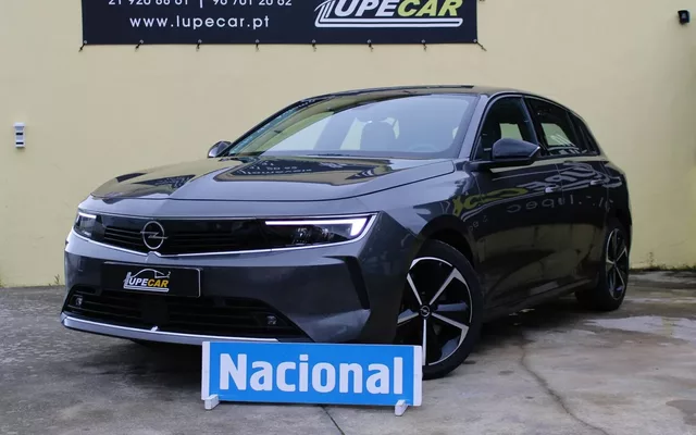 Opel Astra 1.6 T PHEV Business