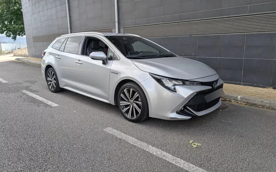 Toyota Corolla Touring Sports 1.8 Hybrid Comfort+P.Sport
