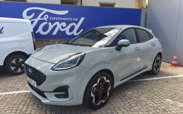 Ford Puma 1.0 EcoBoost MHEV ST-Line X
